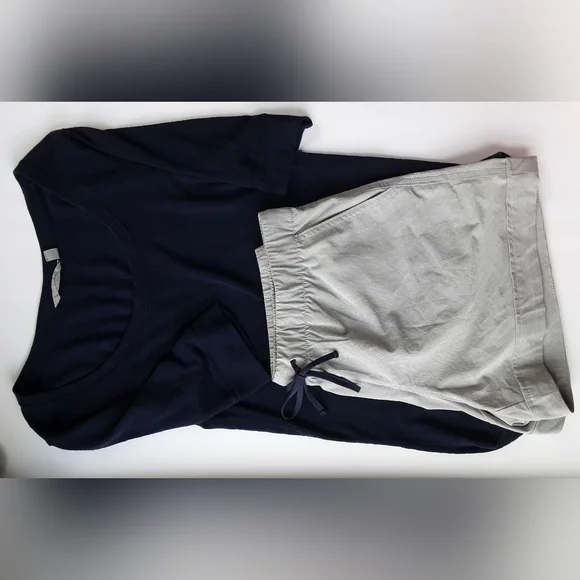 Athleta Scoopneck Shirt, BUNDLE, size Small Grey & Navy - Picture 2 of 5